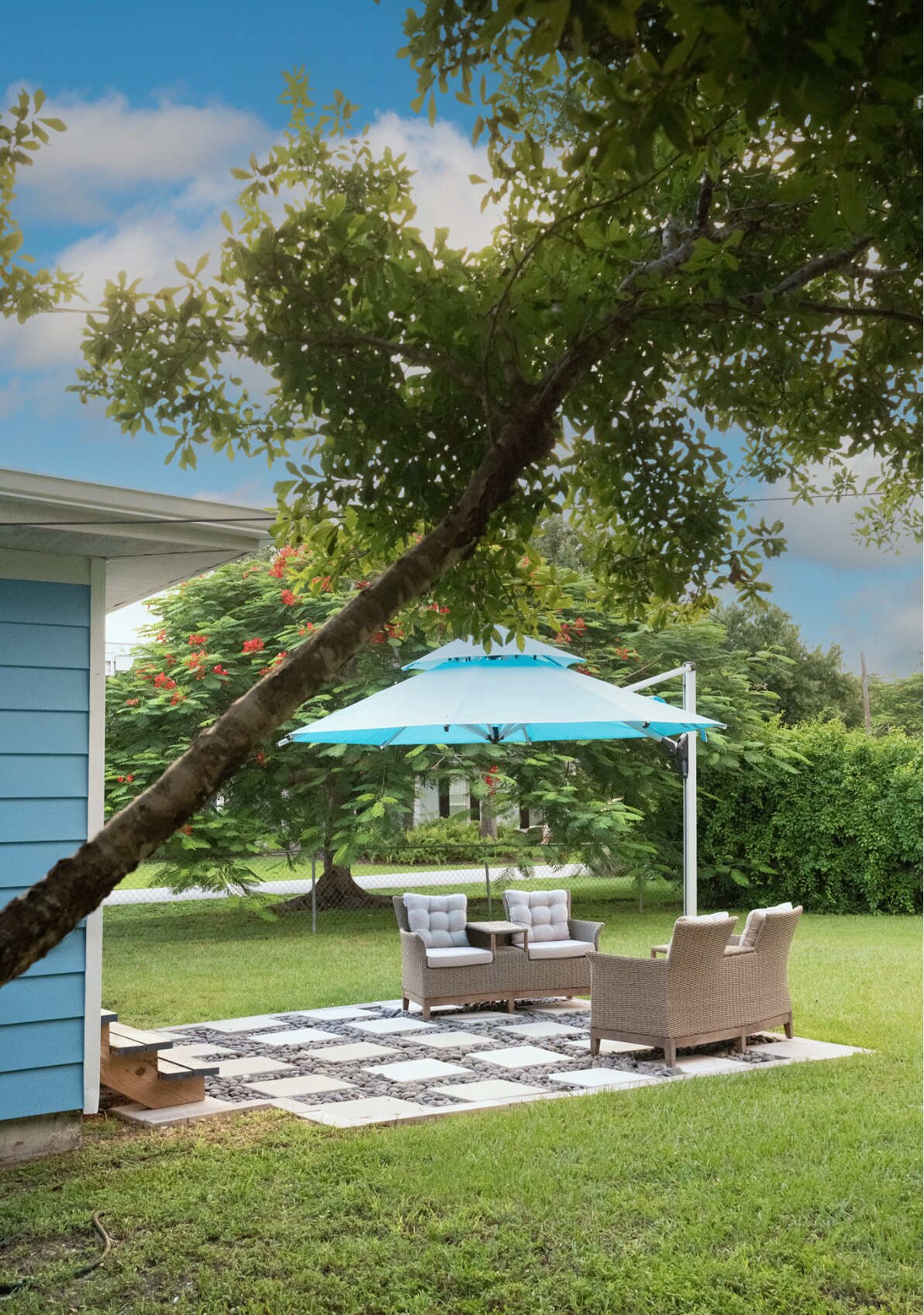 Building Photo - 1449 Braman Ave