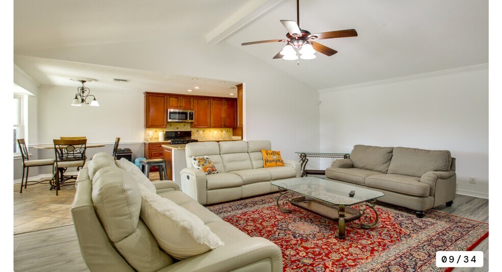 Building Photo - 41 Cabernet Dr