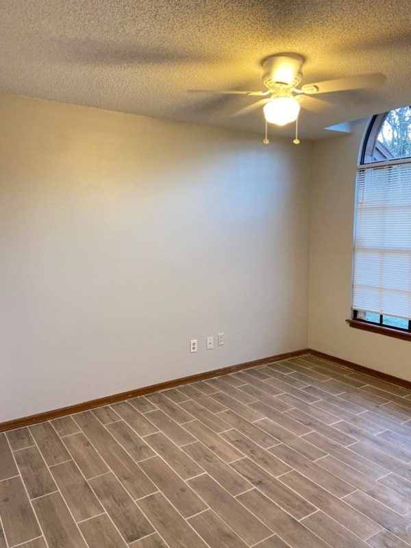 Building Photo - 4330 Cobble Stone Ct
