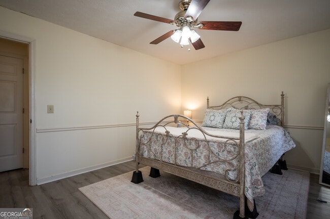 Building Photo - 100 VFW Dr