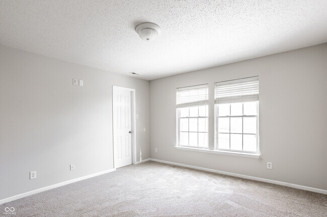 Building Photo - 12703 Courage Crossing