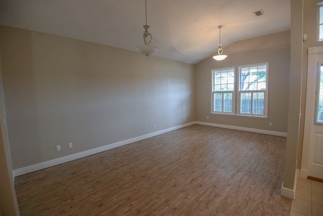 Building Photo - 2878 Frogs Leap Way
