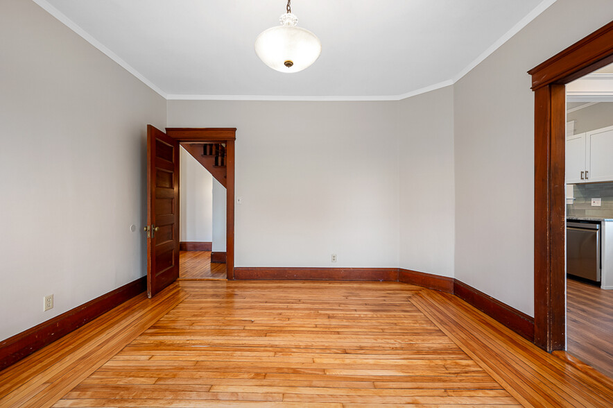 Dining Room - 31 Elm St