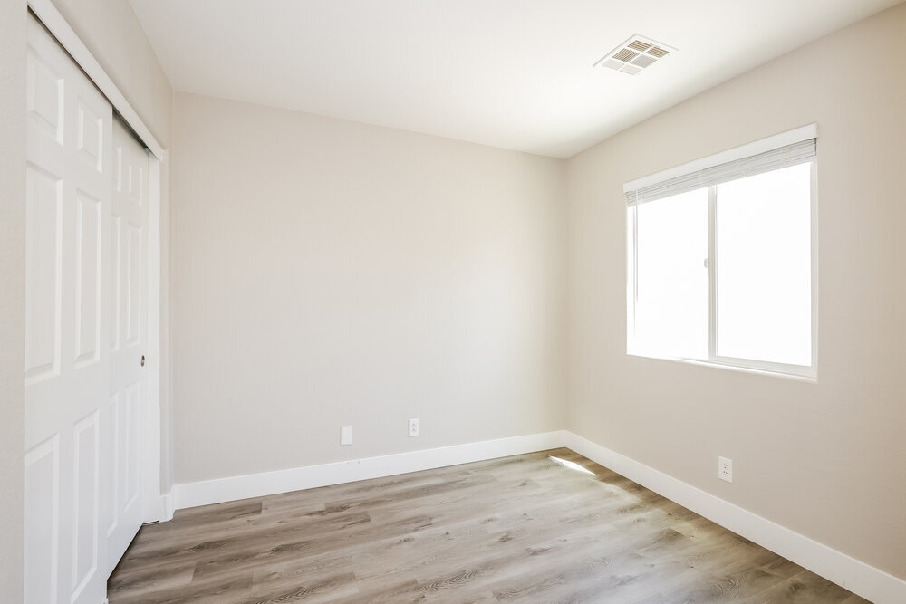 Building Photo - 9205 Millikan Ave