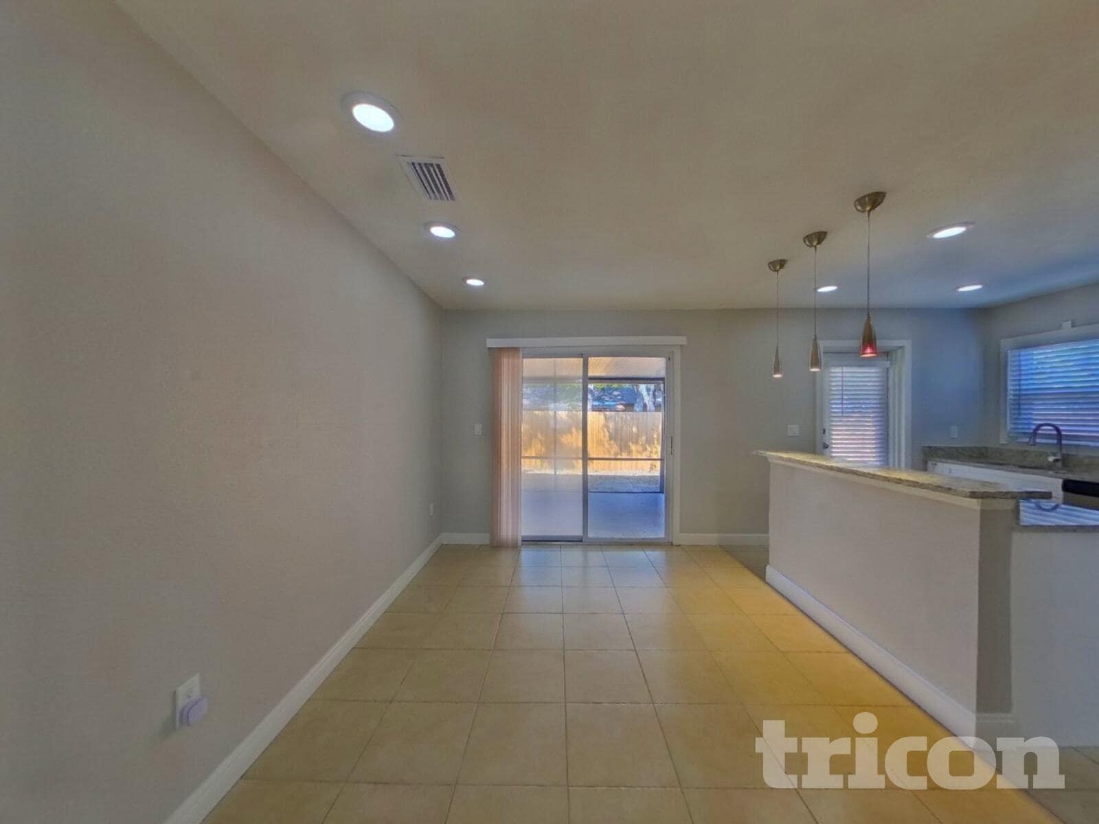 Building Photo - 2280 Winchester Dr