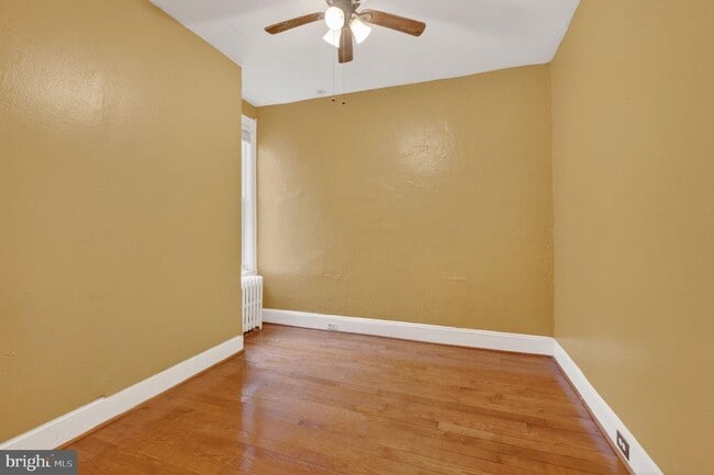 Building Photo - 1169 6th St NE