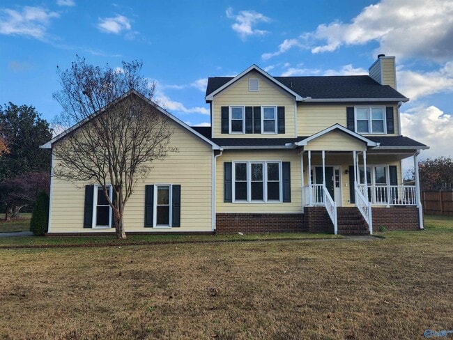 Building Photo - 106 Longleaf Ln