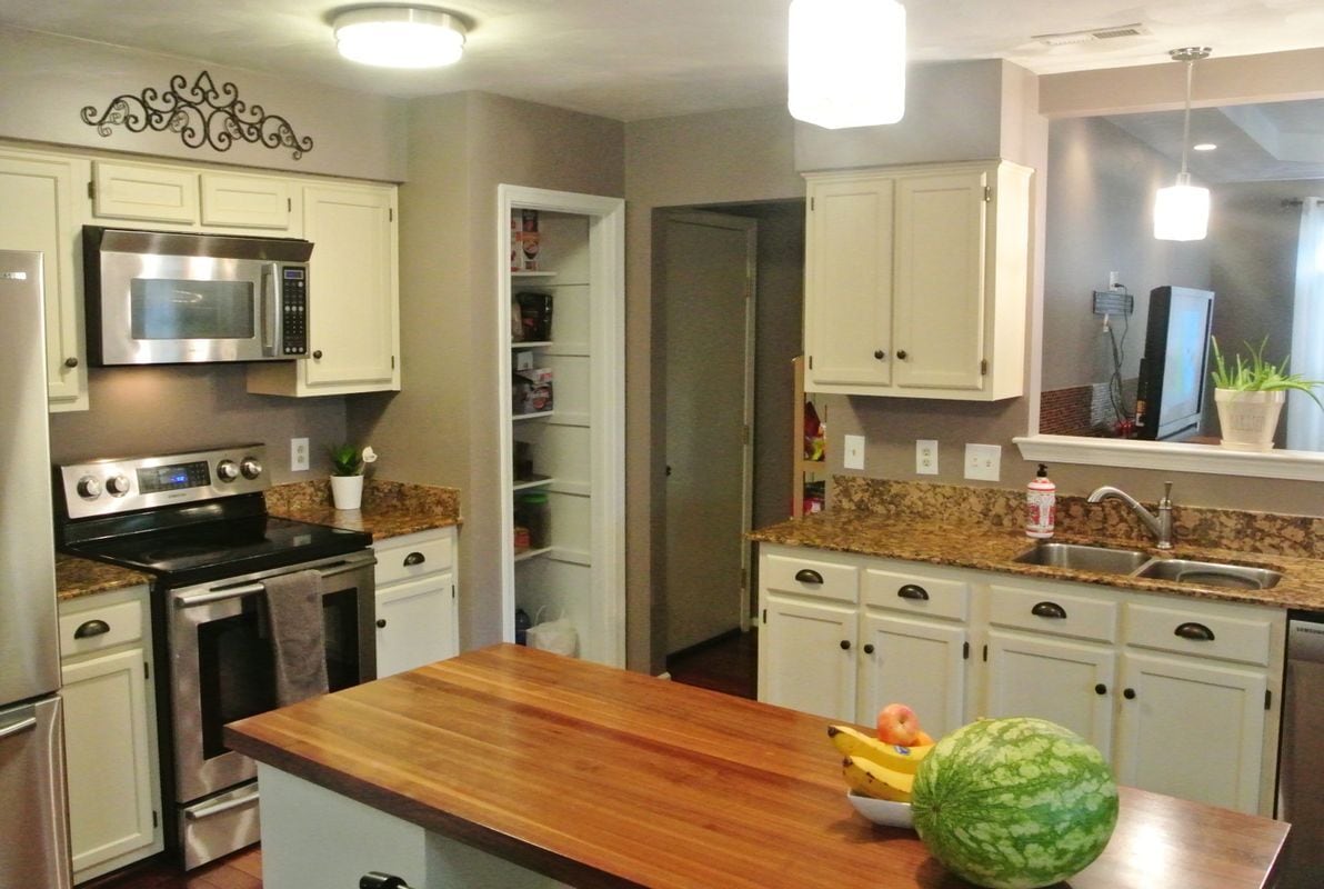 Building Photo - 2621 Meckley Ct