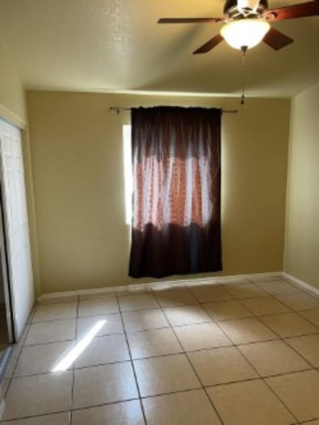 Building Photo - 2295 Senita Dr