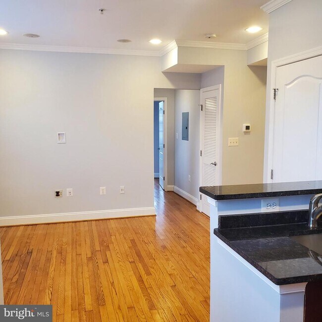 Building Photo - 5611 5th St NW