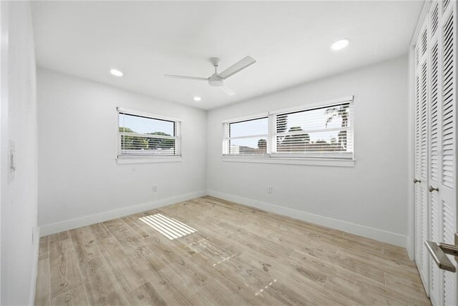 Building Photo - 1301 62nd Terrace S