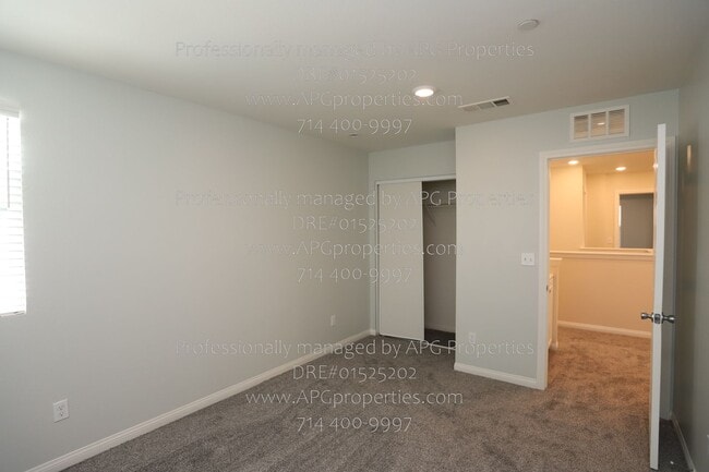 Building Photo - 1696 W Trapezoid Dr