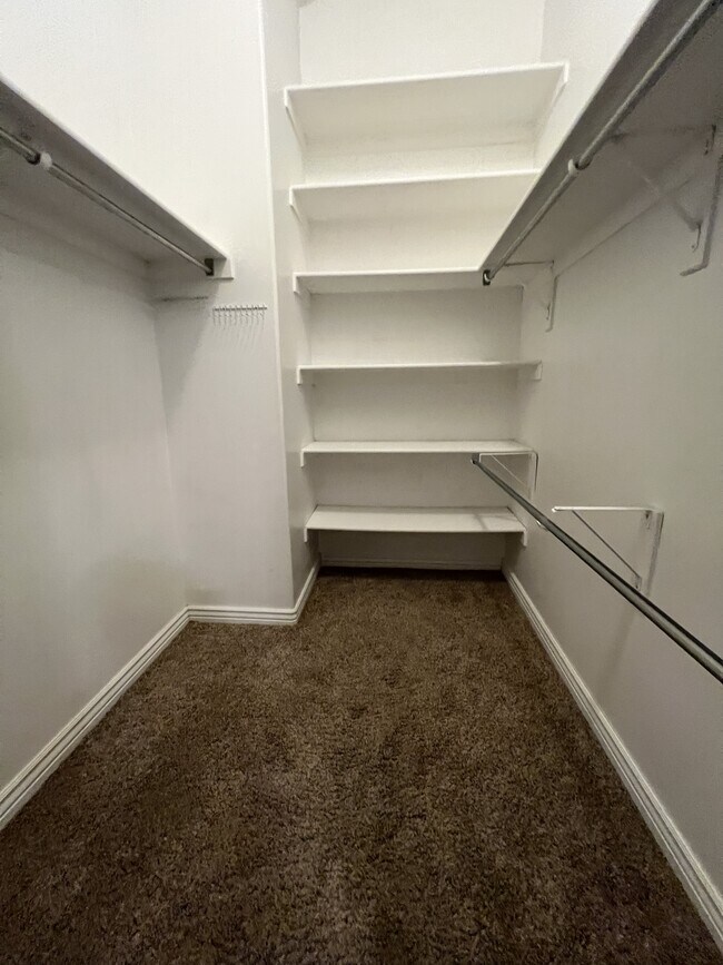 Building Photo - 11467 S Loganberry Ct