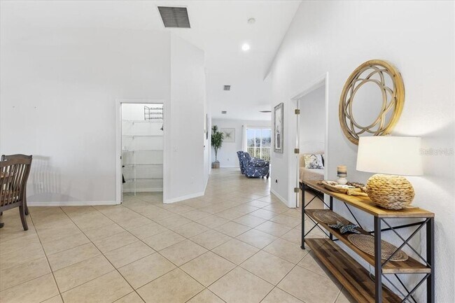 Building Photo - 8101 Memory Ln