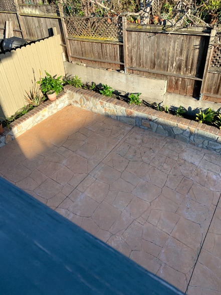 Building Photo - 600 Wesley Ave