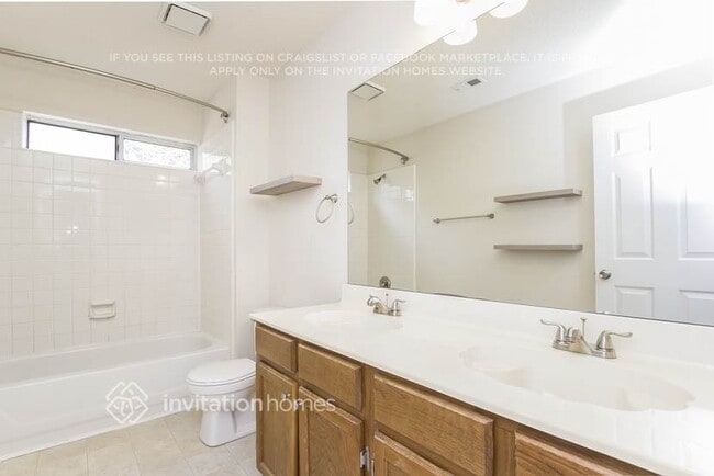 Building Photo - 1257 Moorfield Trce NW