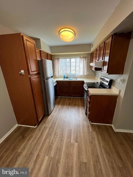 Building Photo - 12211 Stevenson Ct