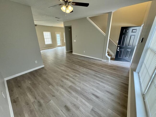 Building Photo - 1916 Chadberry Walk