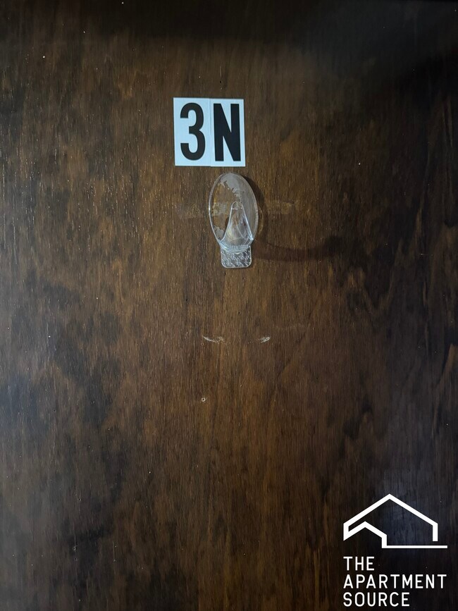 Building Photo - 4031 W Melrose St