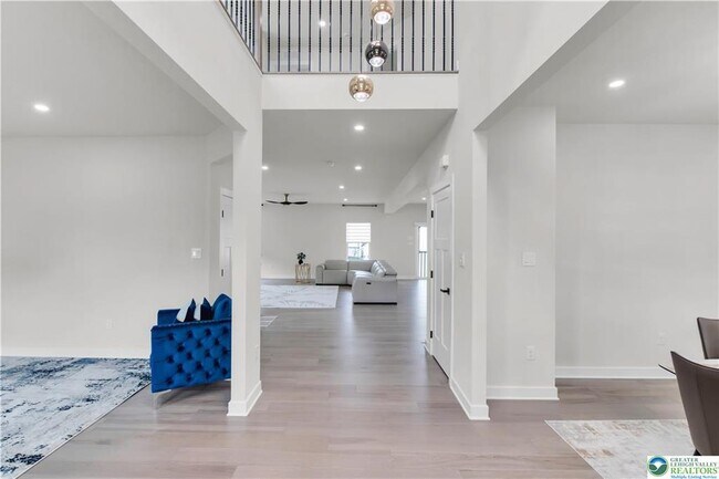 Building Photo - 8548 Lafayette Ln