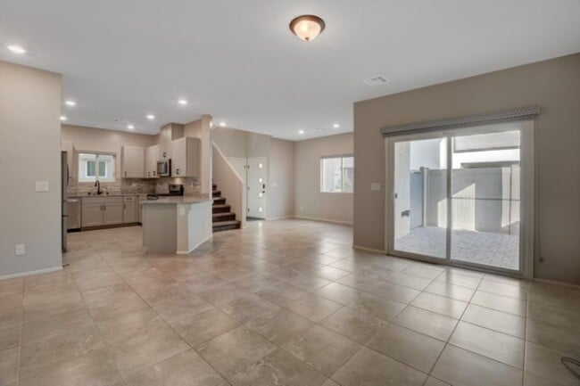 Primary Photo - Don't miss this Top Notch 4 Bedroom, Beaut...