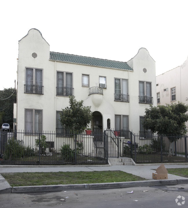 Building Photo - 122-124 1/2 S Westmoreland Ave