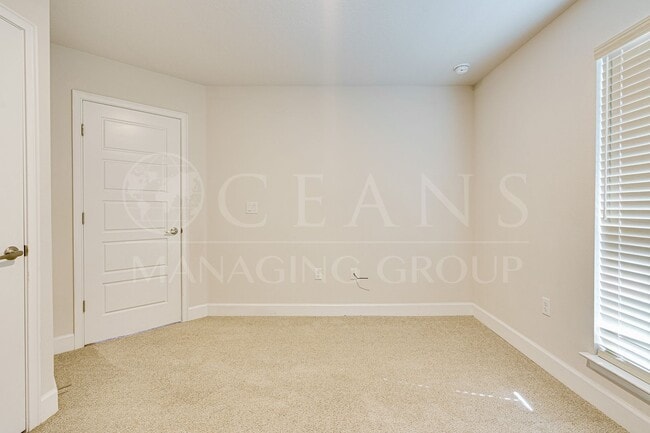 Building Photo - Beautiful 4-Bedroom Home in Palm Coast – B...