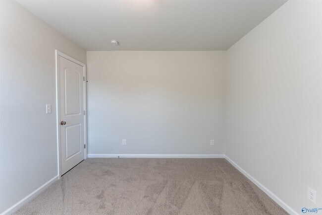Building Photo - 102 Waltrip Dr