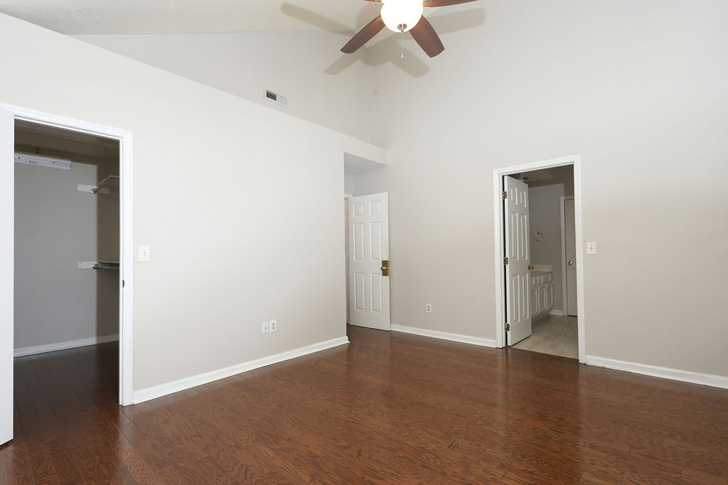 Building Photo - 112 Buena Vista Dr