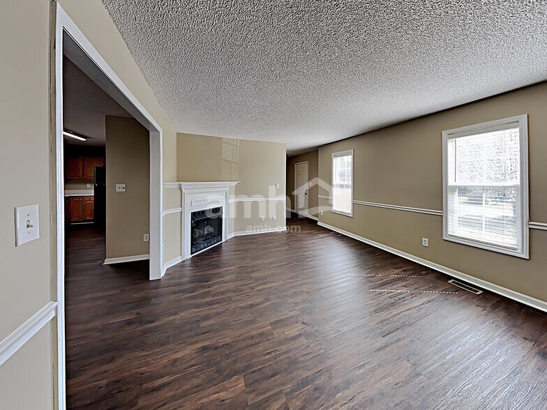 Building Photo - 1317 E Stonemason Dr