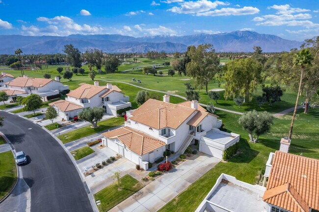 Building Photo - 207 Desert Falls Cir