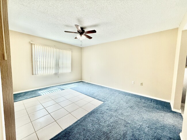 Building Photo - 2400 Winding Creek Blvd