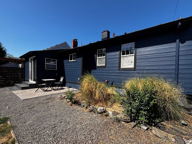 Building Photo - 4900 N Yale St
