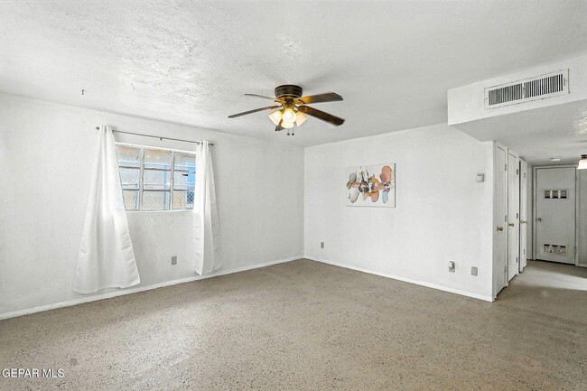 Building Photo - 5912 Cleveland Ave