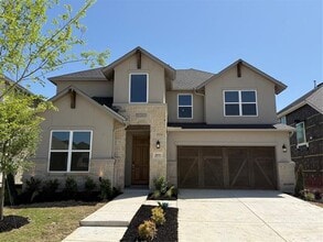 Building Photo - 2017 Montgomery Ln