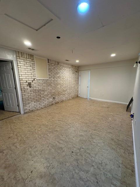 Building Photo - 606 Guadalimar St