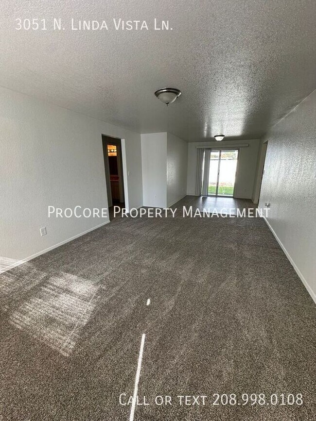 Building Photo - 3051 N Linda Vista Ln