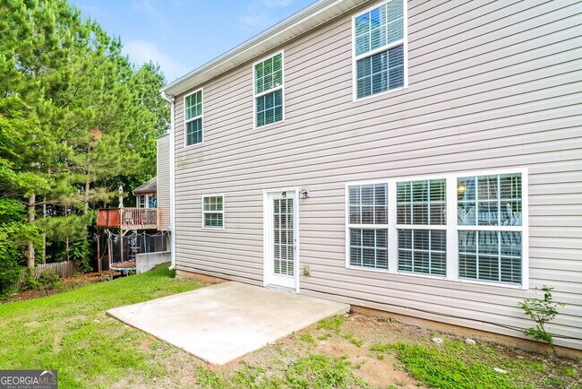 Building Photo - 391 Greystone Pkwy