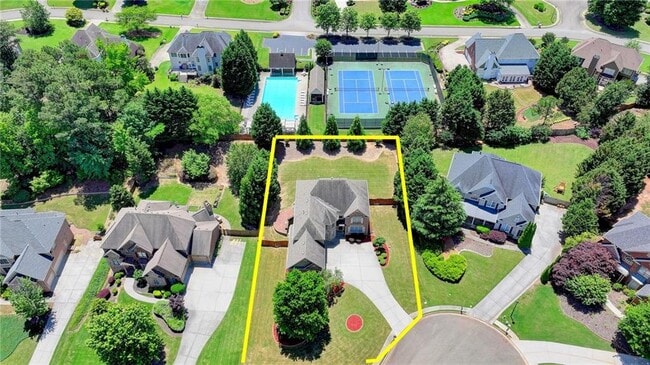 Building Photo - 1515 Boomer Cir