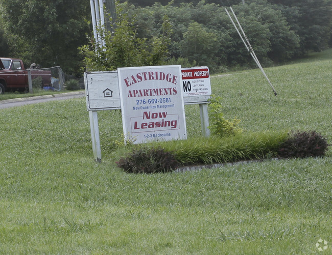 Building Photo - Eastridge Apartments