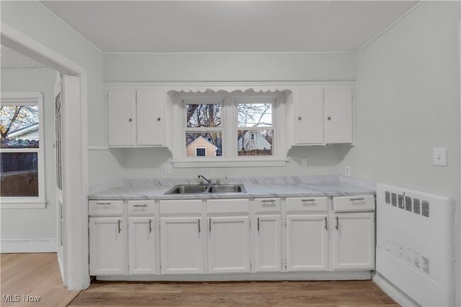 Building Photo - 3811 Highland Rd