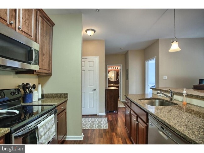 Building Photo - 135 Prospect St