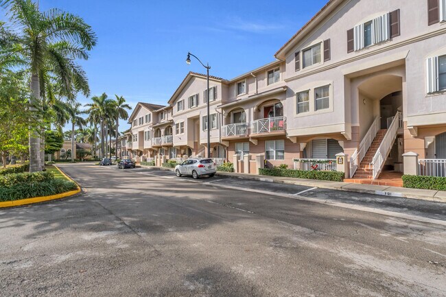 Building Photo - 8970 W Flagler St