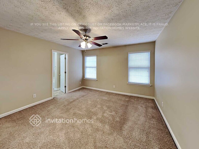 Building Photo - 282 Carrington Way