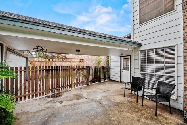 Building Photo - 20231 Brondesbury Dr