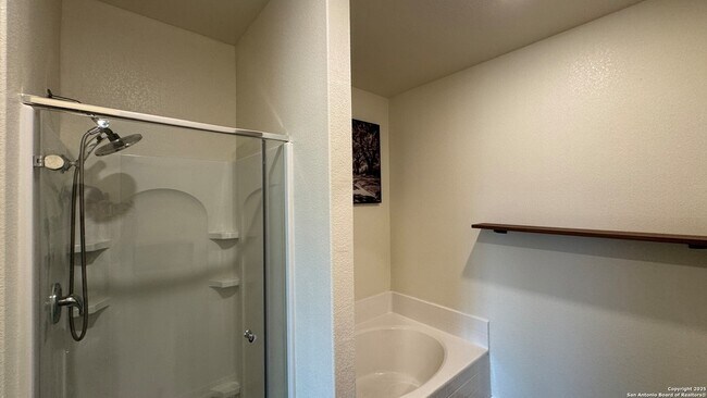 Building Photo - 3146 Gilbert Garden