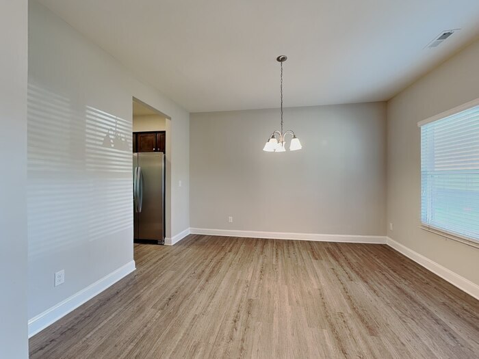Building Photo - 3205 Emerald Ridge Ct