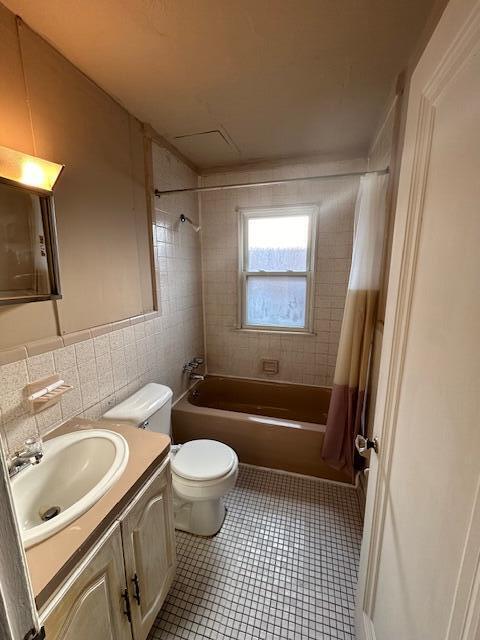 Building Photo - 2962 Ewald Cir