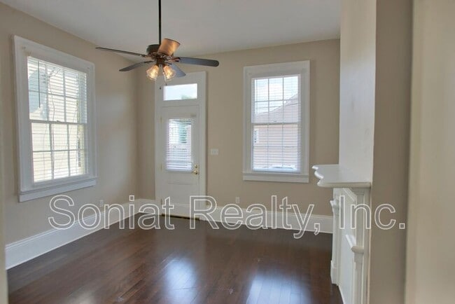 Building Photo - 3253 Annunciation St