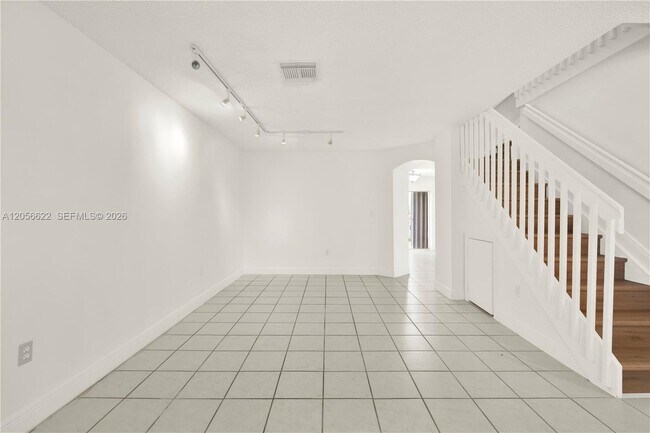 Building Photo - 16301 SW 100th Terrace